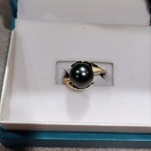 Tahitian Black Pearl Ring